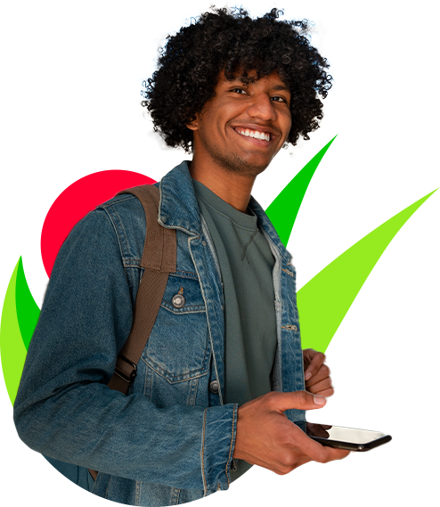 Homem em frente a logo unesc