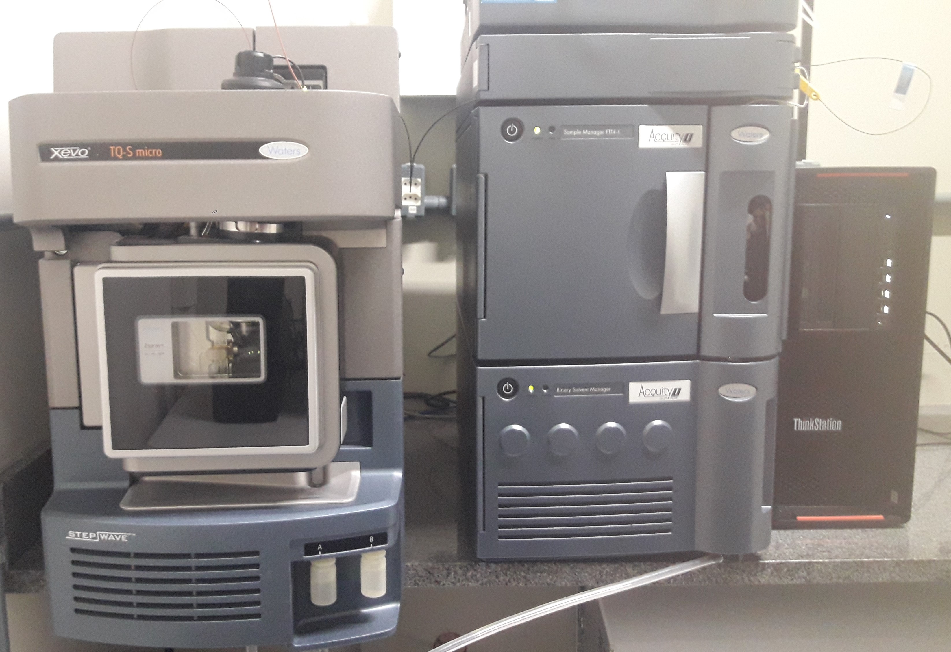 Espectrômetro de massas com UPLC