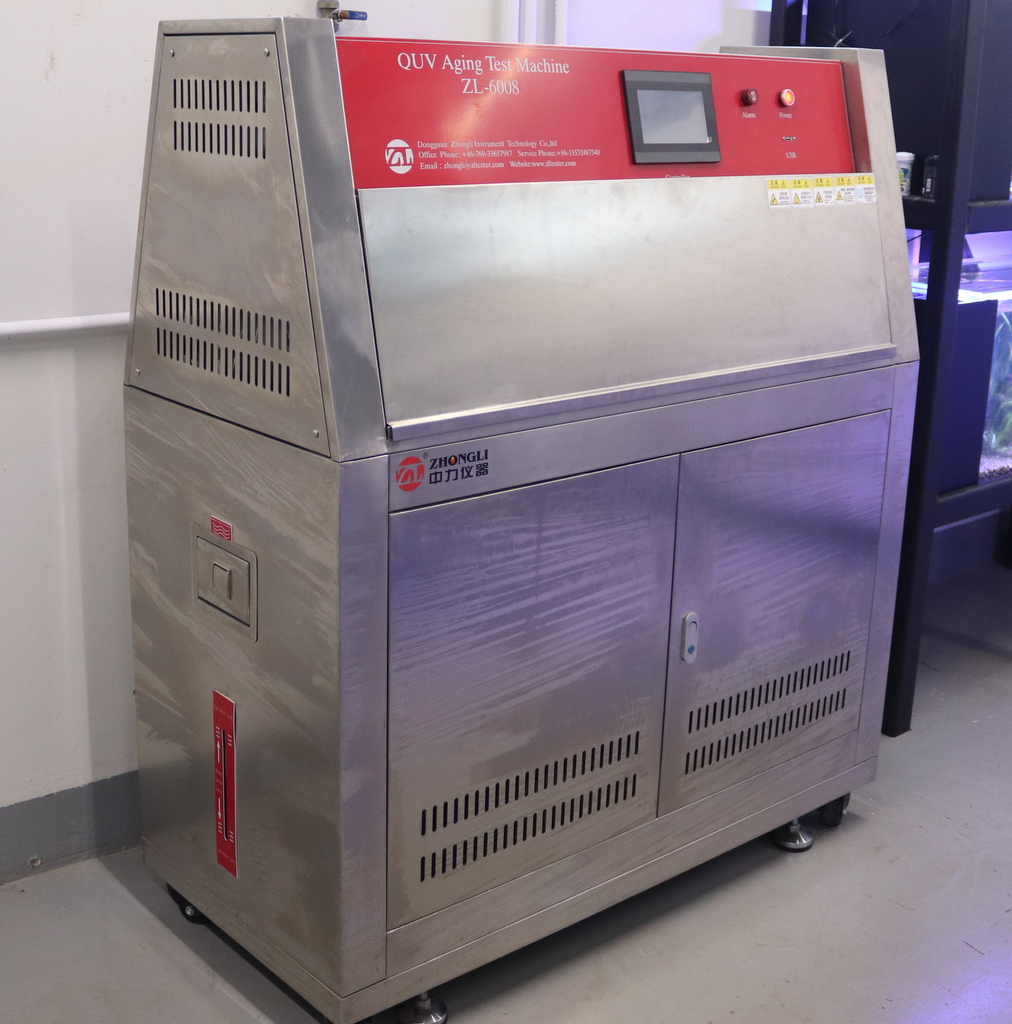 Câmara de intemperismo acelerado QUV