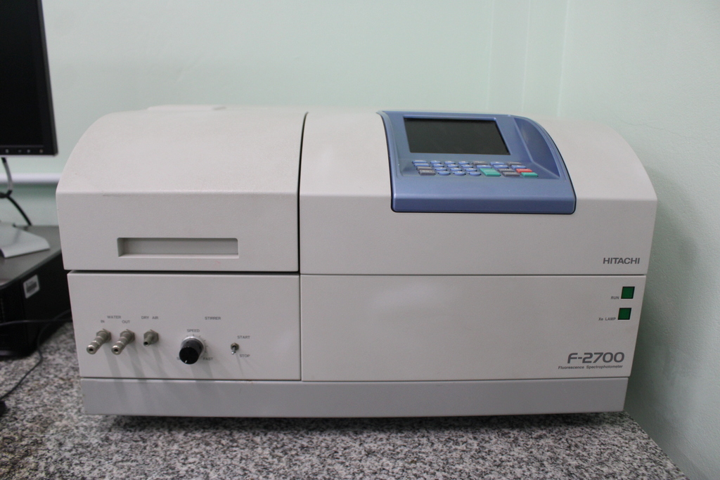 Espectrofotômetro de fluorescência
