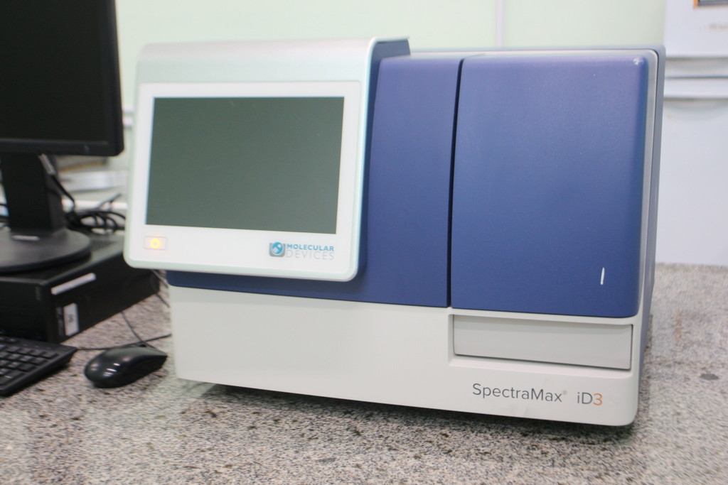 Leitora de microplacas multimoldal - Spectra Max iD3