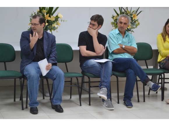 Foto da galeria: Reitoria empossa agentes de internacionalizao