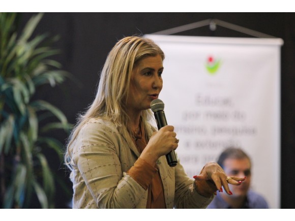 Foto da galeria: Frum de Pesquisa oportuniza debate sobre o universo da cincia na Unesc