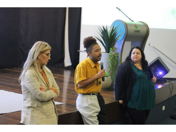 Foto da galeria: Frum de Pesquisa oportuniza debate sobre o universo da cincia na Unesc