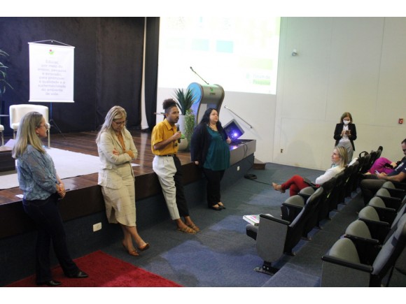 Foto da galeria: Frum de Pesquisa oportuniza debate sobre o universo da cincia na Unesc