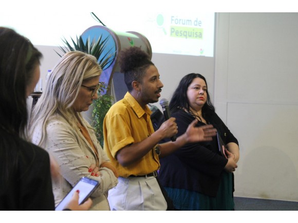 Foto da galeria: F�rum de Pesquisa oportuniza debate sobre o universo da ci�ncia na Unesc