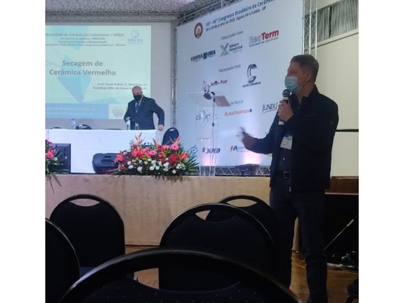 Foto da galeria: Unesc marca presena no maior Congresso de Cermica do Brasil