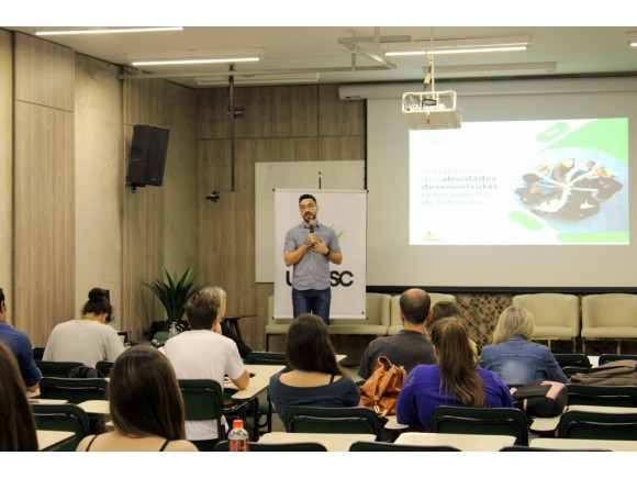 Foto da galeria: Projetos de Extenso so socializados em Fruns na Unesc