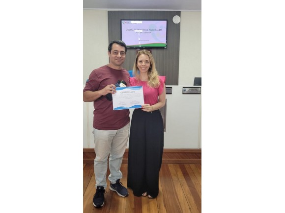 Foto da galeria: PPGSCOL realiza 1� mostra de produtos e pesquisas em Sa�de Coletiva