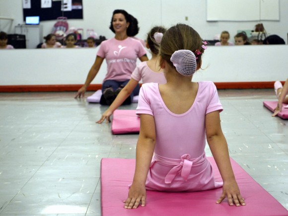 Aulas de balé iniciam na próxima semana