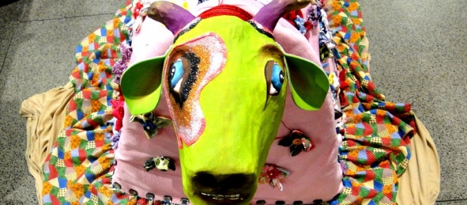 Boi de Mam�o atrai a aten��o durante o Primavera e Paz da Unesc