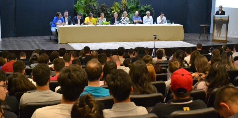 Comunidade acadmica discute sobre o Artigo 170 em audincia pblica promovida pela Alesc