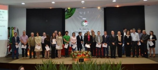 Professores de Ci�ncias Cont�beis tornam-se membros do Conselho Gestor do N�cleo de Empreendedorismo da UNESC