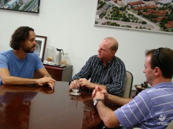 Unesc recebe a visita de Gabriel o Pensador