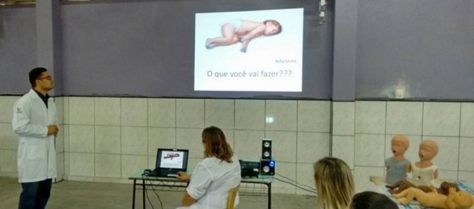 Alunos de Enfermagem realizam a��o com gestantes do Bairro S�o Sebasti�o