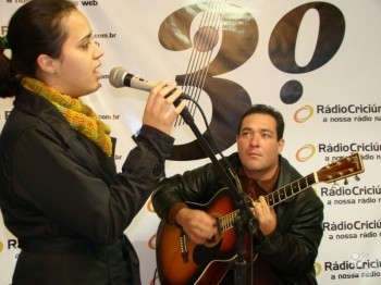 Internautas devem escolher Talento Musical at� as 17 horas