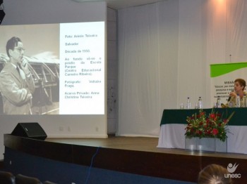 An�sio Teixeira via a educa��o como instrumento de liberta��o, destaca palestrante