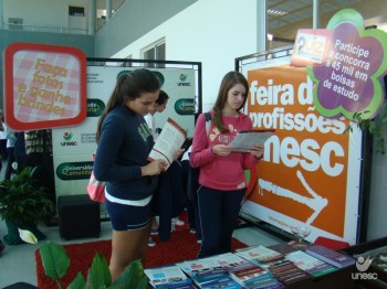 Unesc leva informa��es a estudantes do Ensino M�dio do Marista