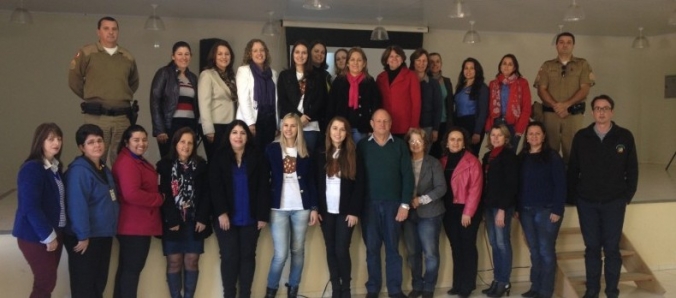 Projeto Amora � apresentado em Meleiro e Morro Grande