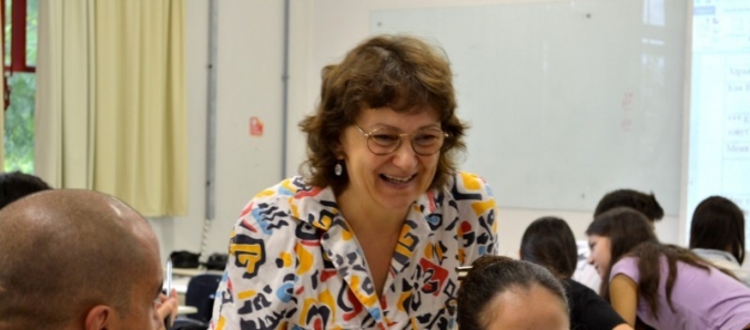 Professora russa visita a Unesc e leciona curso