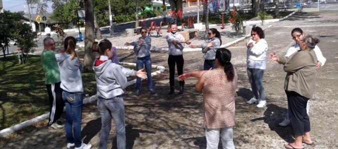 Alunos de Fisioterapia realizam atendimento domiciliar