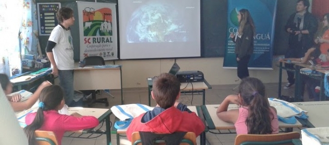 Brincando de Preservar: Escola de Ararangu Recebe Curso em Parceria Com o Comit de Bacias