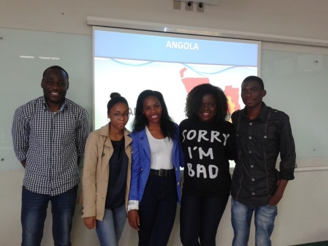 Alunos da disciplina de Sociologia tem palestre com tema: 