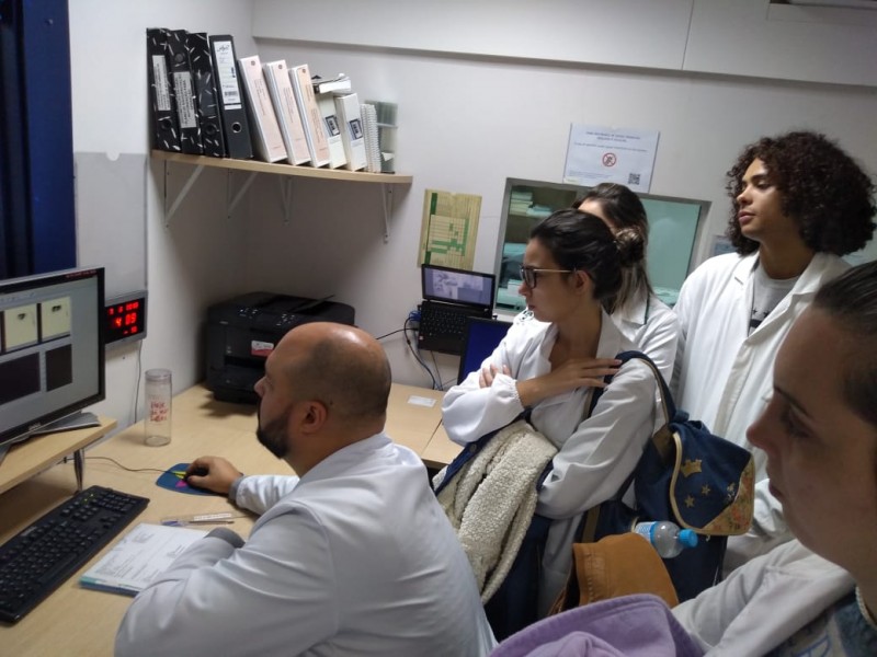 Visita na cl�nica NuclearMed