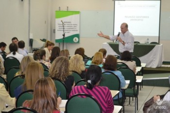 Reitoria realiza reuni�o de gestores