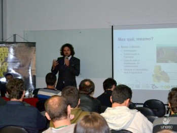 �Museu n�o � um dep�sito. Ele tem uma miss�o�, afirma pesquisador de instituto portugu�s