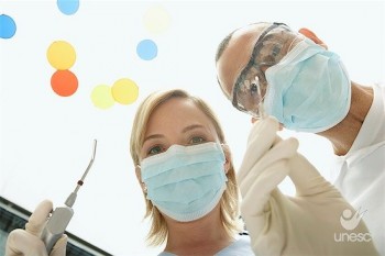 Parabns a voc Cirurgio-dentista.