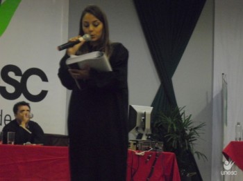 J�ri Simulado: Alunos de Direito aprendem na pr�tica