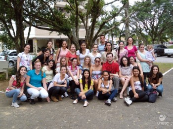 Alunos de Nutri��o visitam Feira Popular de Forquilhinha