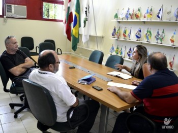 Unesc visa promover parceria com as Secretarias da Sade dos municpios da AMREC e AMESC