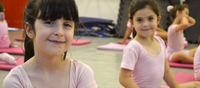 Oficina de ballet da Unesc recebe meninas que j� sonham em ser bailarina