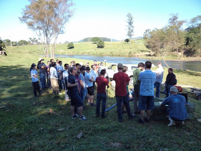 Aulas Pr�ticas - 7� Fase - Hidrometria/Batimetria e Geod�sia III