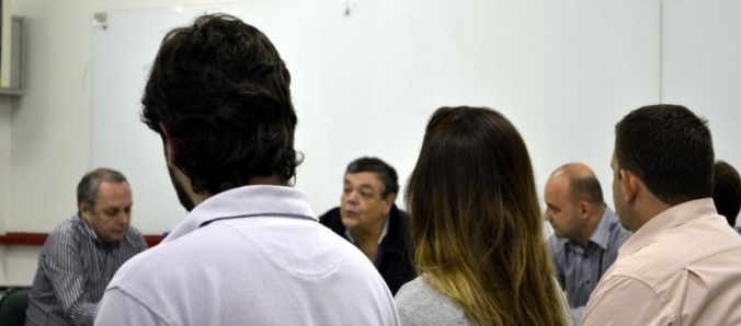 Cria��o de subseccional da Ordem dos Economistas � discutida na Unesc