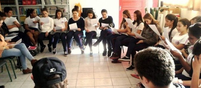 Pibid Letras realiza Roda Liter�ria em escola de Crici�ma