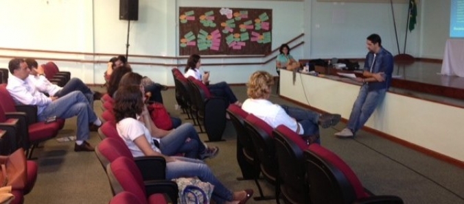 Museu de Zoologia participa de reuni�o sobre APA da Baleia Franca