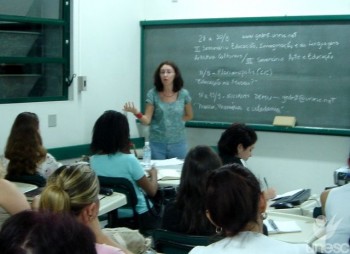 Esculturas renascentistas mostram crian�a como s�mbolo de esperan�a, analisa professora 