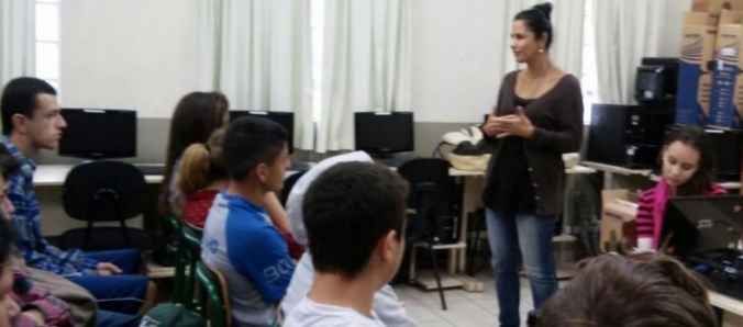 Projeto de extens�o aborda DST com estudantes do Ensino Fundamental