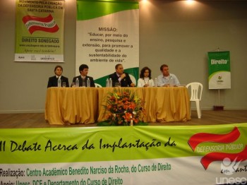 Direito debate acesso � justi�a via Defensoria P�blica