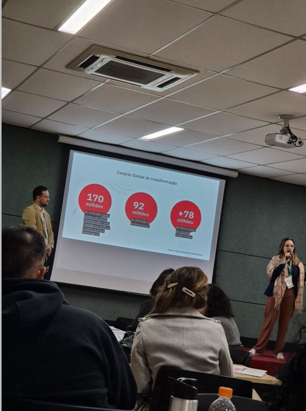 Coordenao de Pedagogia da Unesc Participa do Evento Cricima +25 com Contribuies no Eixo da Educao