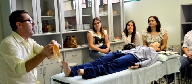 Profissionais de enfermagem da regi�o realizam capacita��o na Unesc