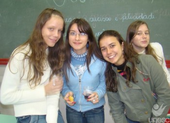 Aluna do terceir�o vai ser modelo na China e Jap�o