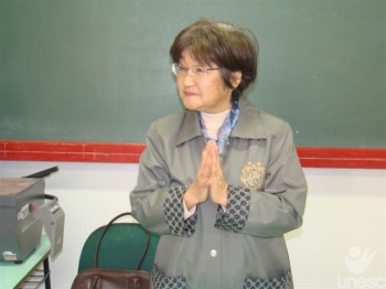 Terceir�o recebe visita de imigrante japonesa