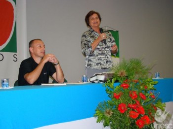 Doutora Terezinha Volpato fala sobre Identidade Social dos Mineiros em aula magna