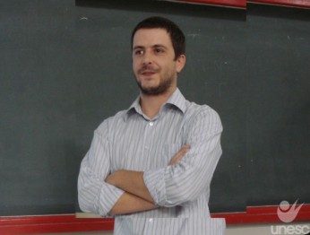 Publicit�rio aborda tema em palestra alunos de Marketing