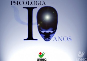 Logo e jingle dos 10 anos do curso s�o da 3� fase