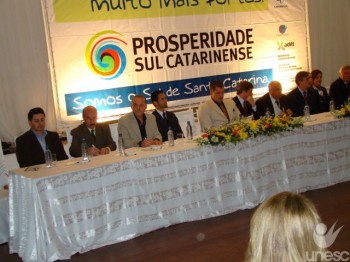 Movimento Prosperidade Sul Catarinense foi apresentado aos munic�pios da Amesc esta tarde (23)